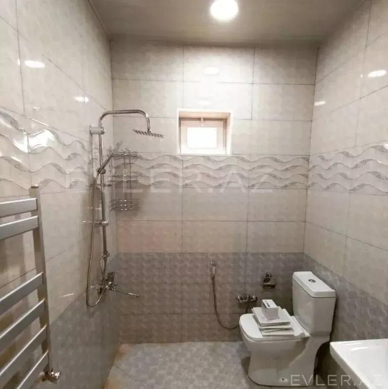 Satılır, həyət evi/villa
