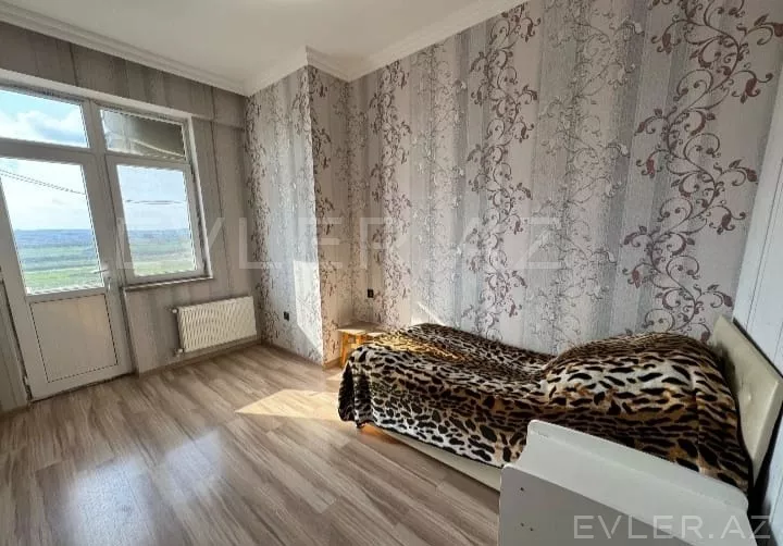 Satılır, yeni tikili