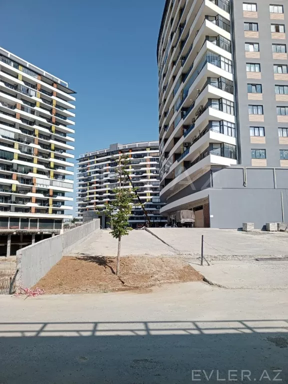 Satılır, yeni tikili