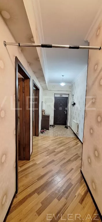 Satılır, yeni tikili