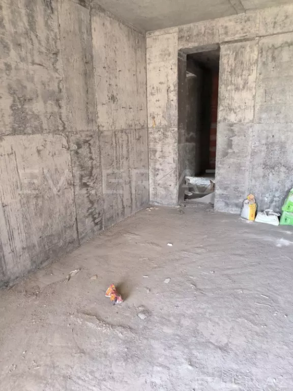 Satılır, yeni tikili