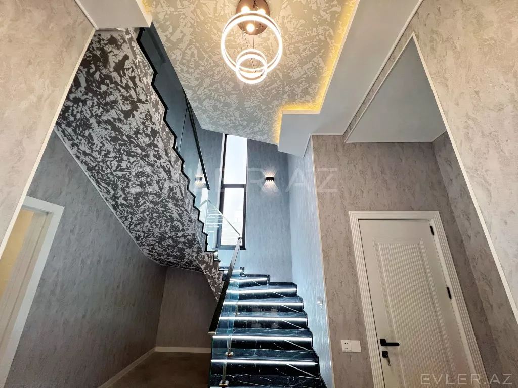 Satılır, həyət evi/villa