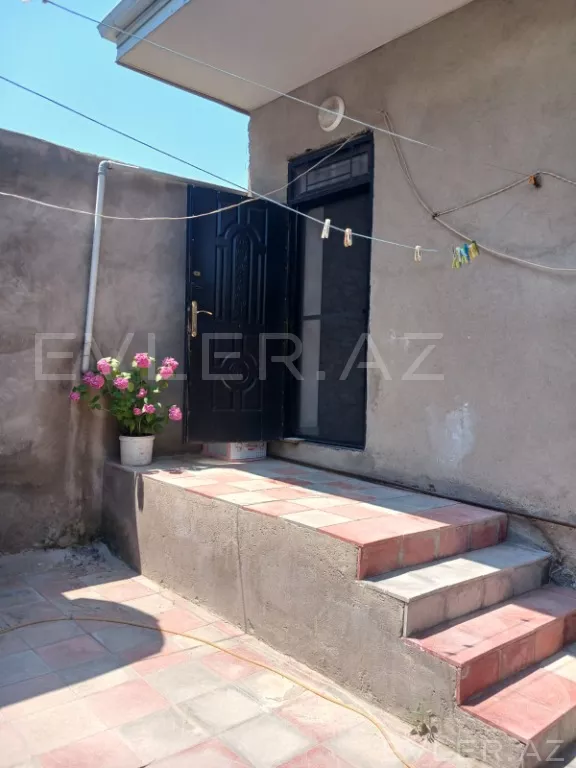 Satılır, həyət evi/villa