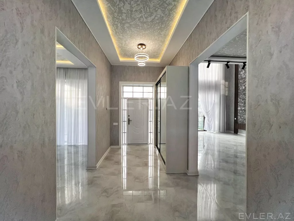 Satılır, həyət evi/villa