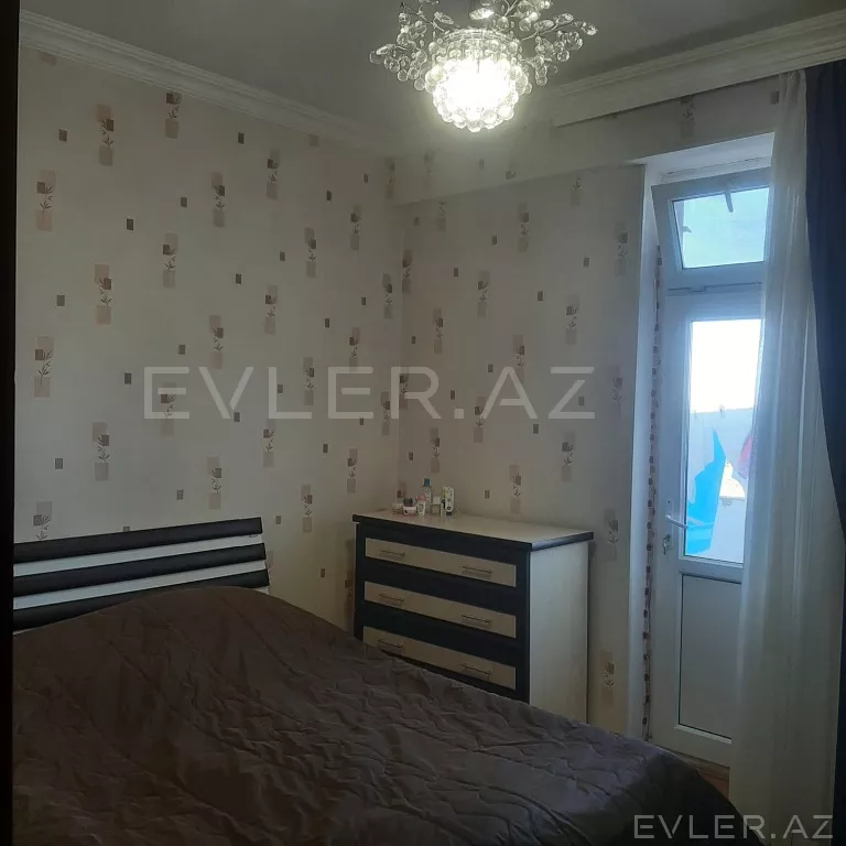 Satılır, yeni tikili