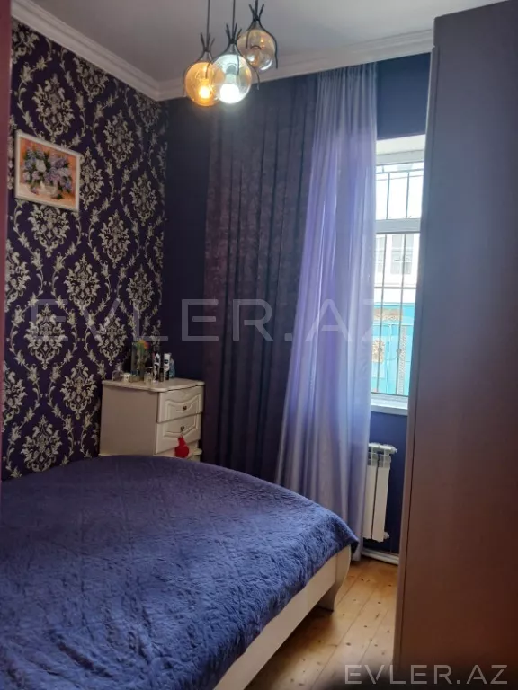 Satılır, həyət evi/villa