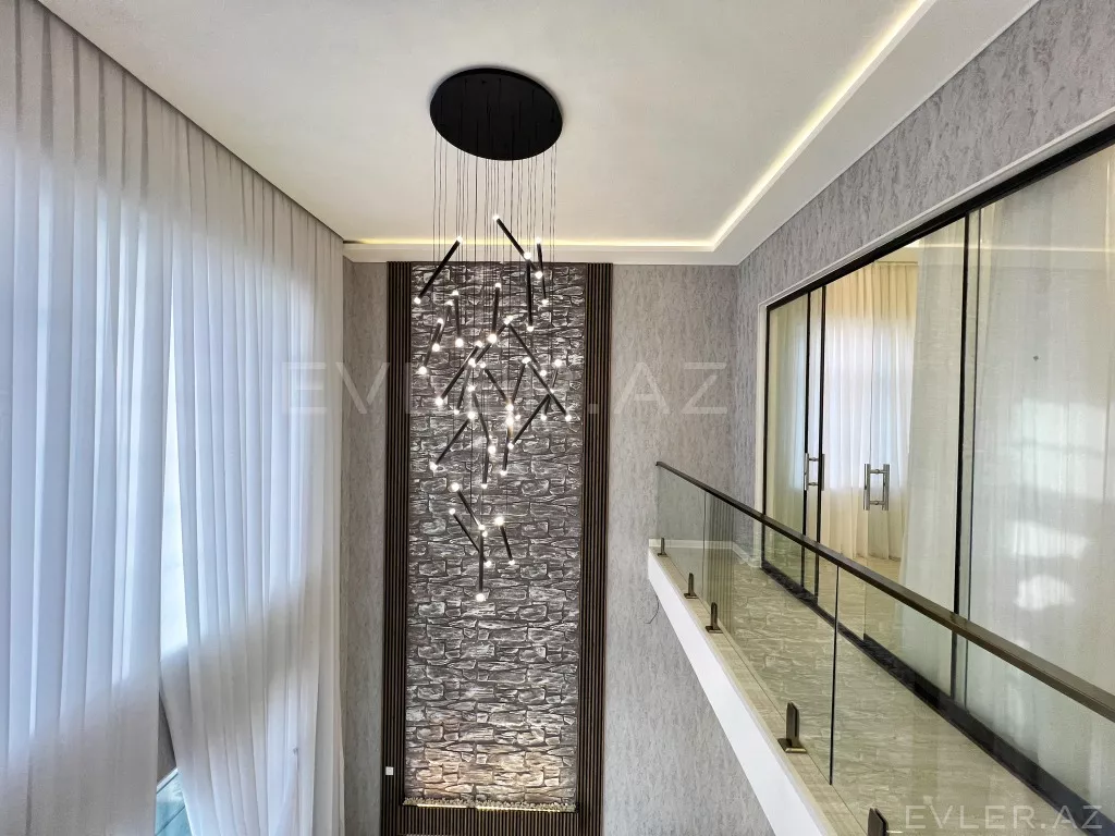 Satılır, həyət evi/villa