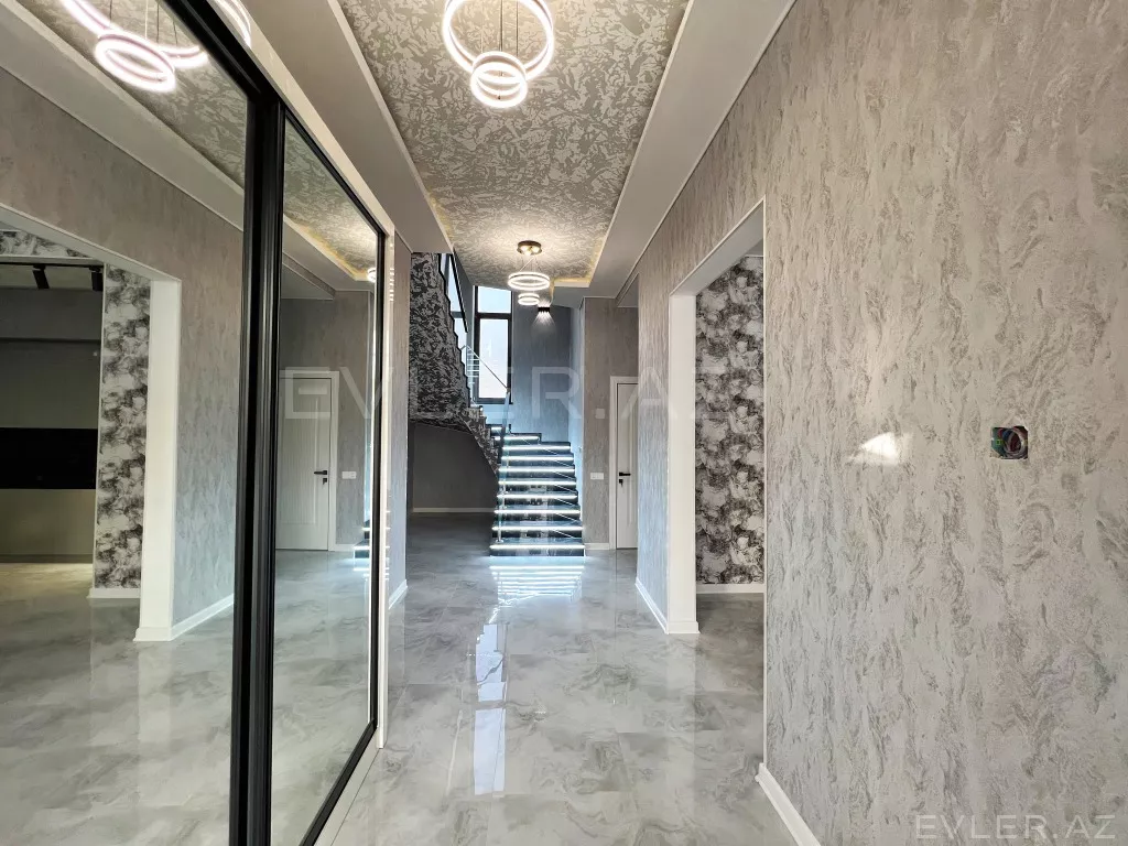 Satılır, həyət evi/villa