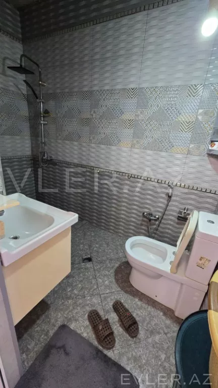 Satılır, yeni tikili