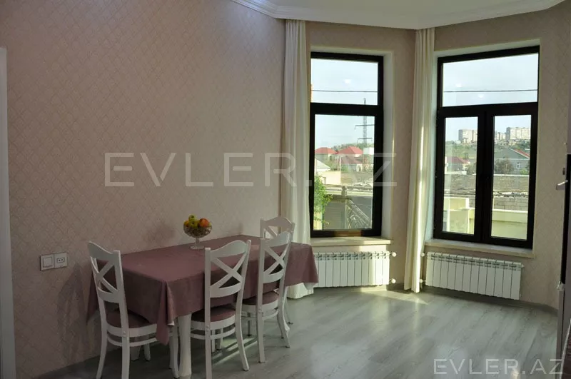Satılır, həyət evi/villa