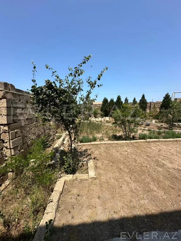 Satılır, bağ evi