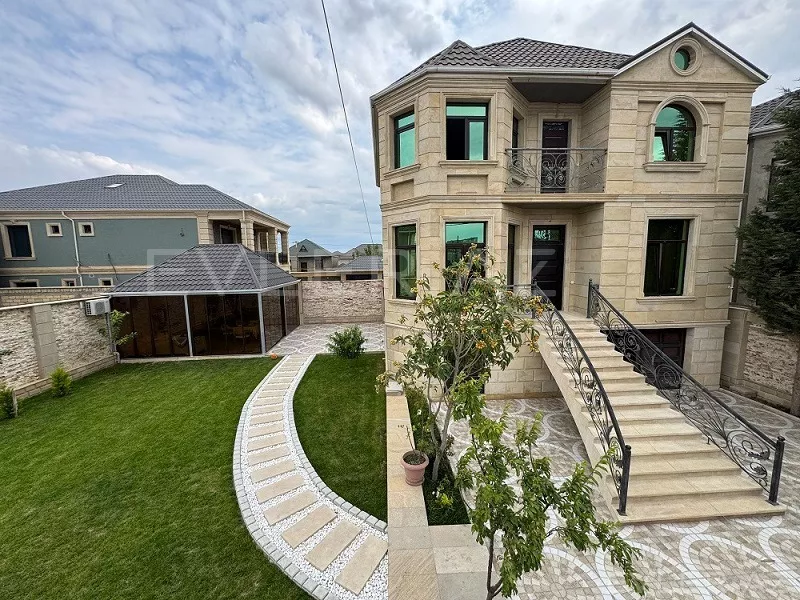 Satılır, həyət evi/villa