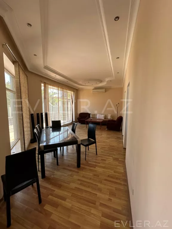Satılır, həyət evi/villa