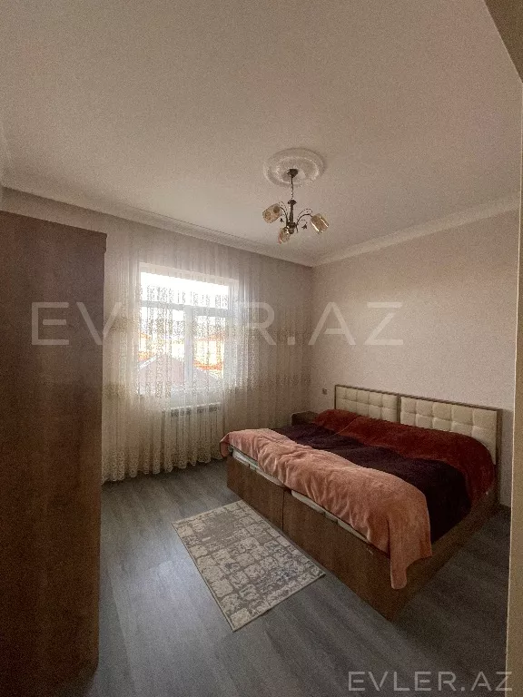 Satılır, həyət evi/villa