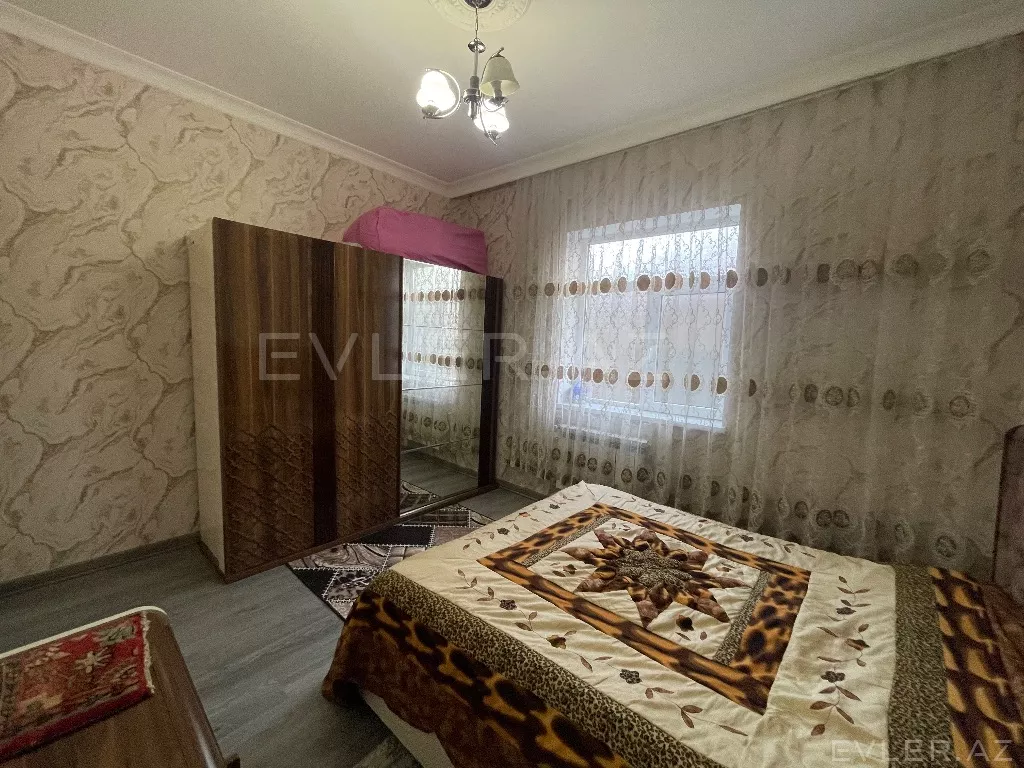 Satılır, həyət evi/villa