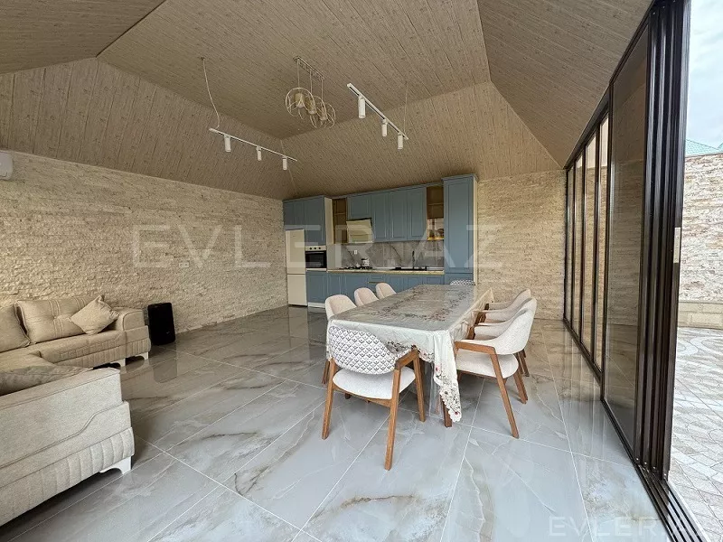 Satılır, həyət evi/villa