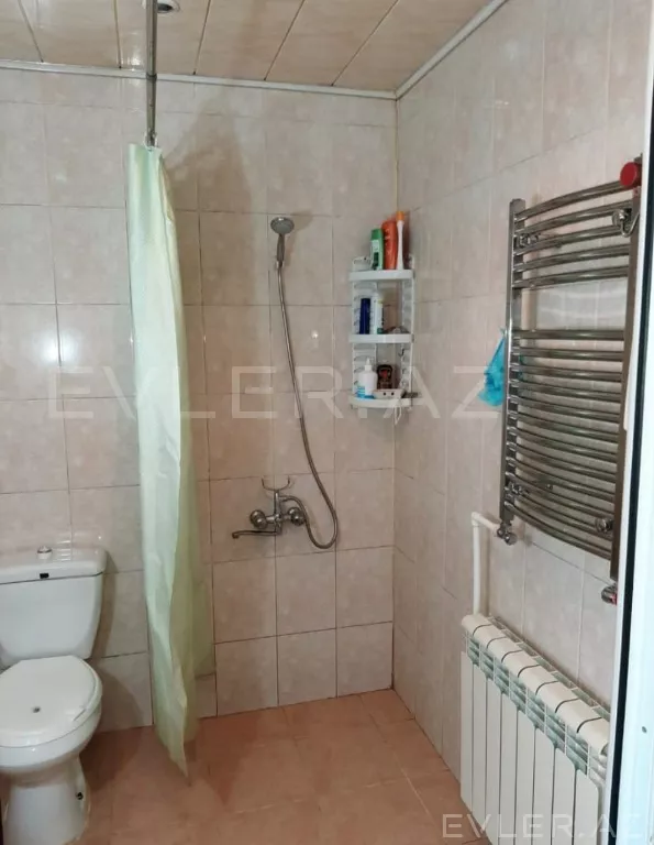 Satılır, həyət evi/villa