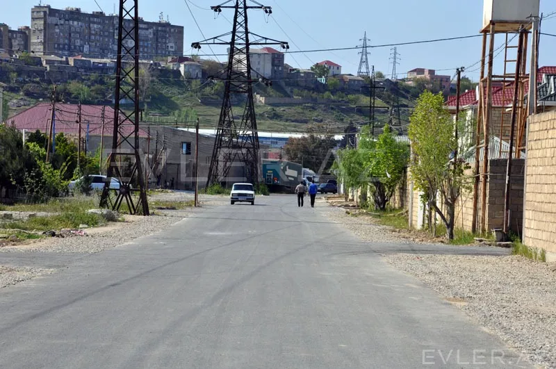 Satılır, həyət evi/villa