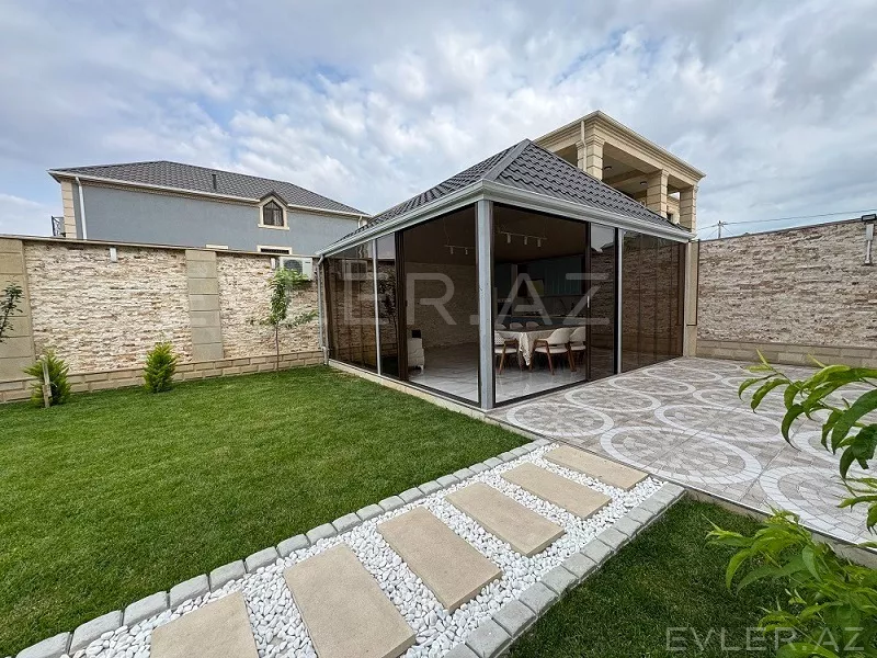 Satılır, həyət evi/villa