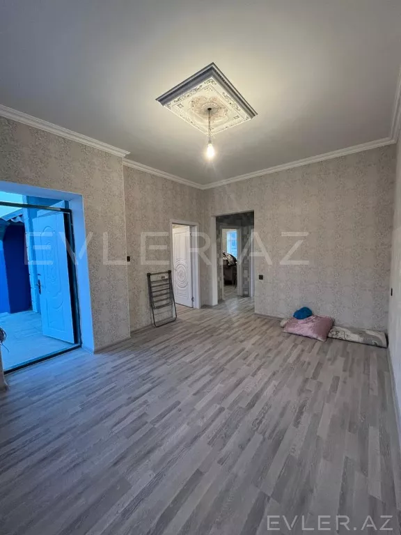 Satılır, həyət evi/villa