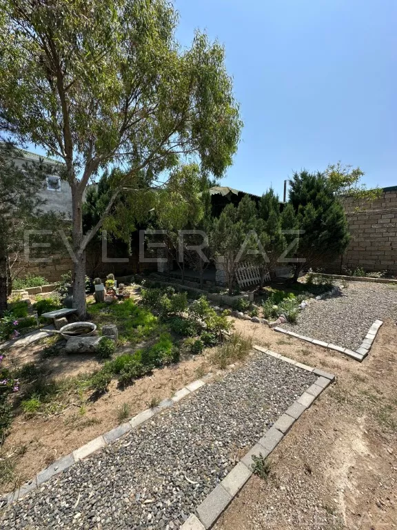 Satılır, bağ evi