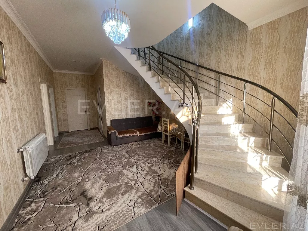 Satılır, həyət evi/villa