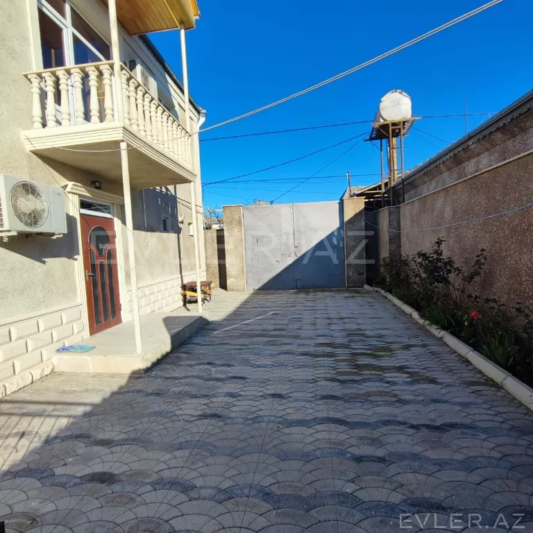 Satılır, bağ evi