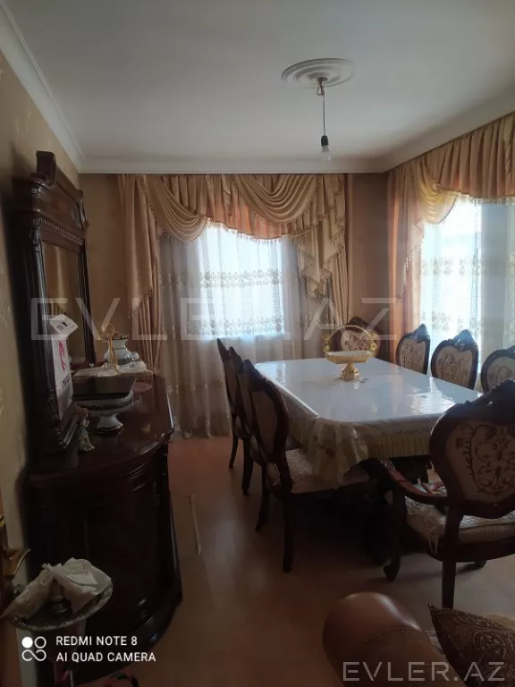 Satılır, həyət evi/villa