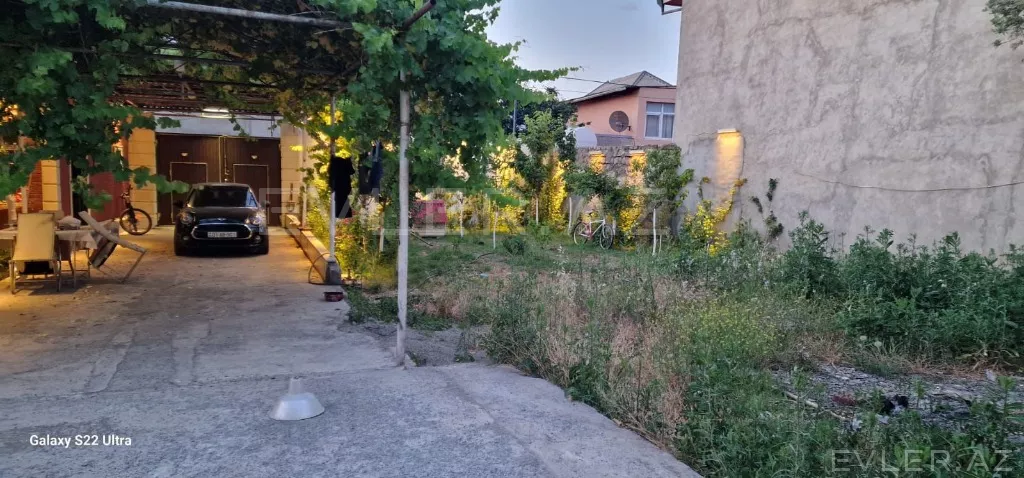 Satılır, həyət evi/villa