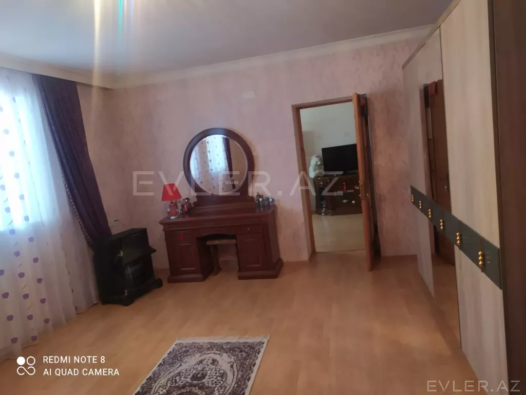 Satılır, həyət evi/villa