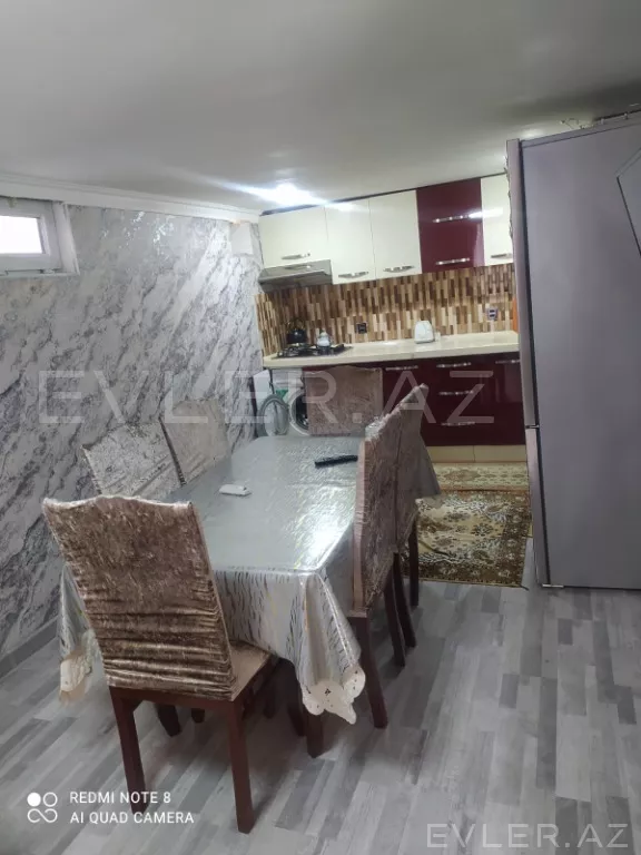 Satılır, həyət evi/villa