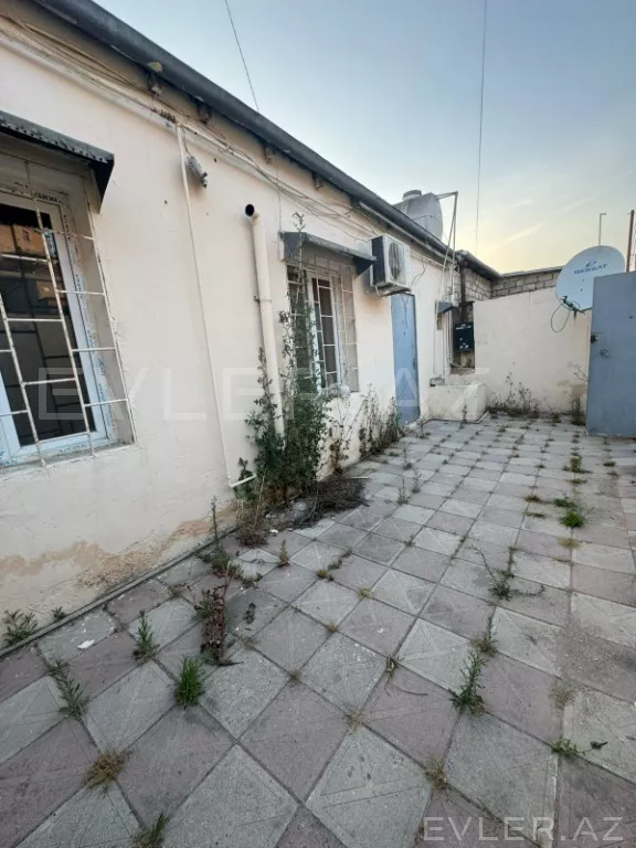 Satılır, həyət evi/villa