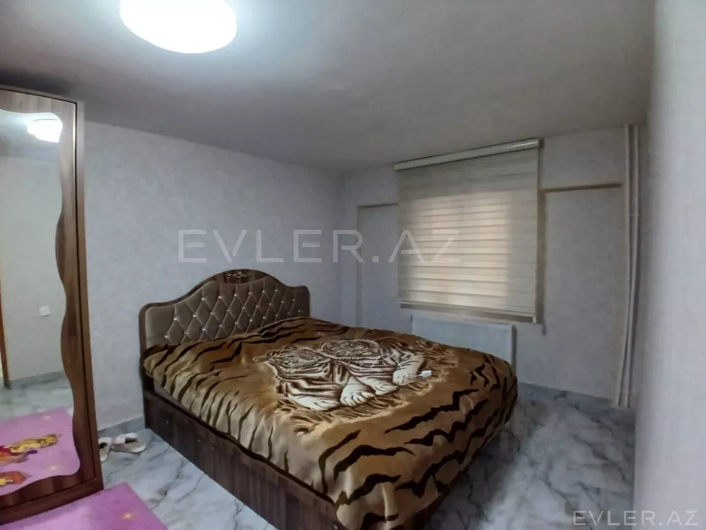 Satılır, həyət evi/villa