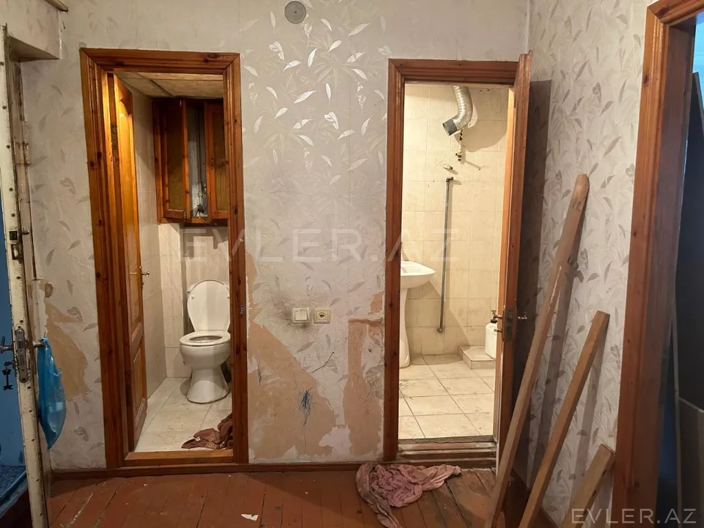 Satılır, köhnə tikili