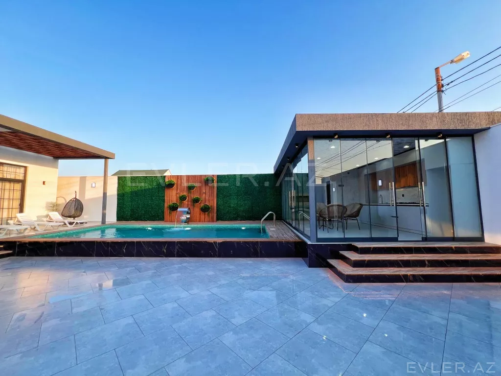 Satılır, həyət evi/villa