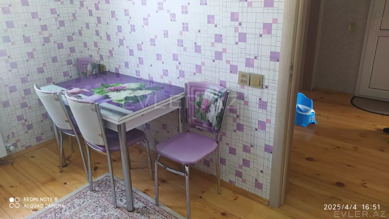 Satılır, həyət evi/villa