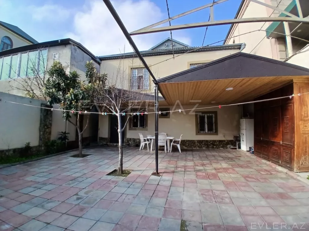 Satılır, həyət evi/villa