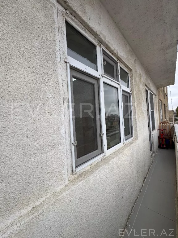 Satılır, köhnə tikili