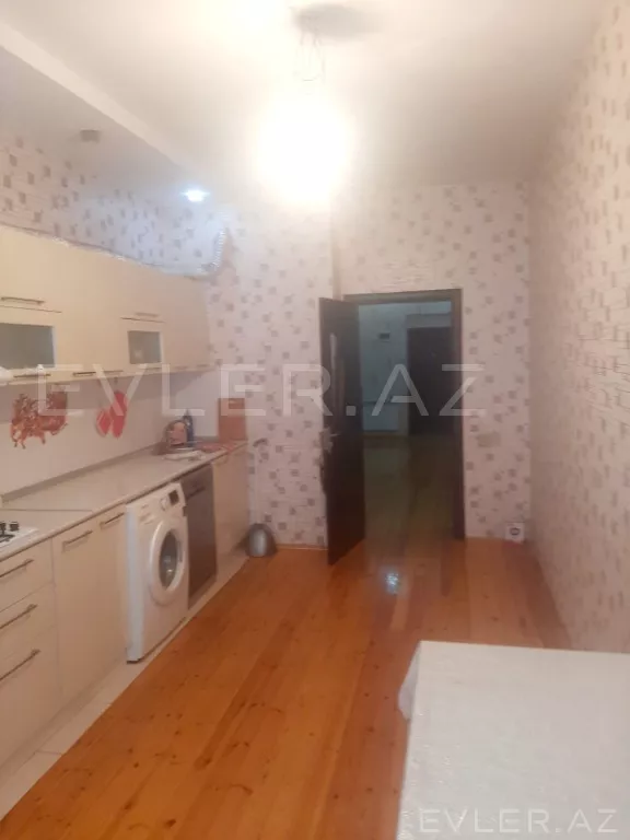 Satılır, yeni tikili