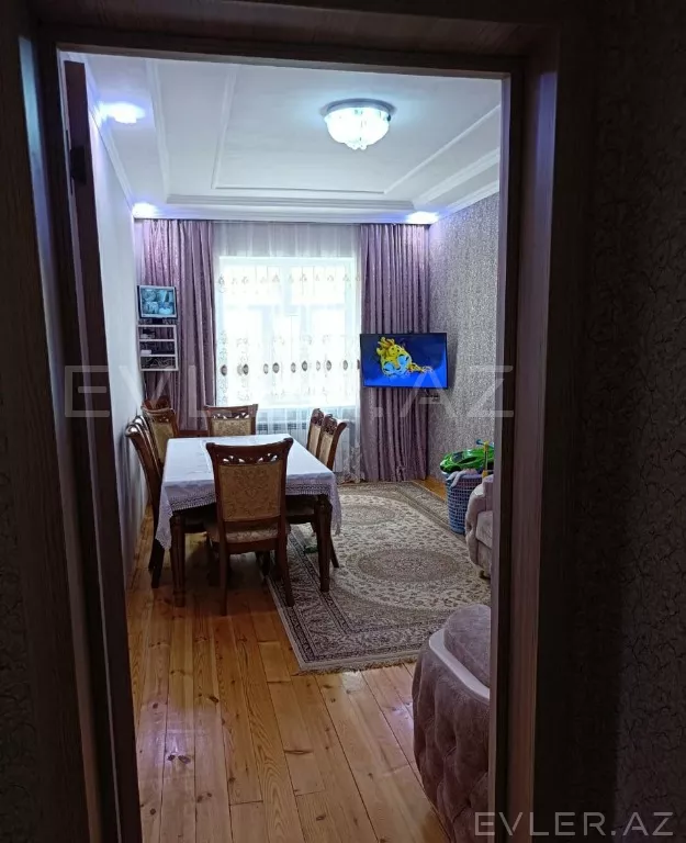 Satılır, həyət evi/villa