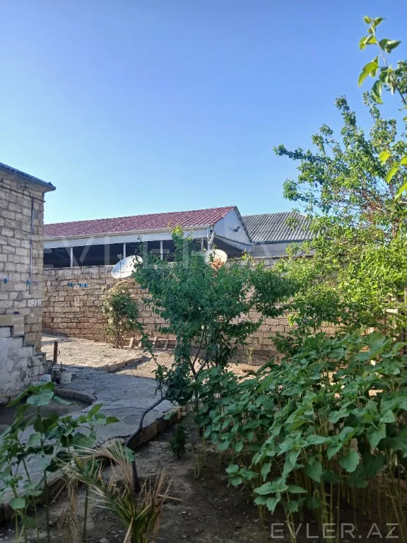 Satılır, həyət evi/villa