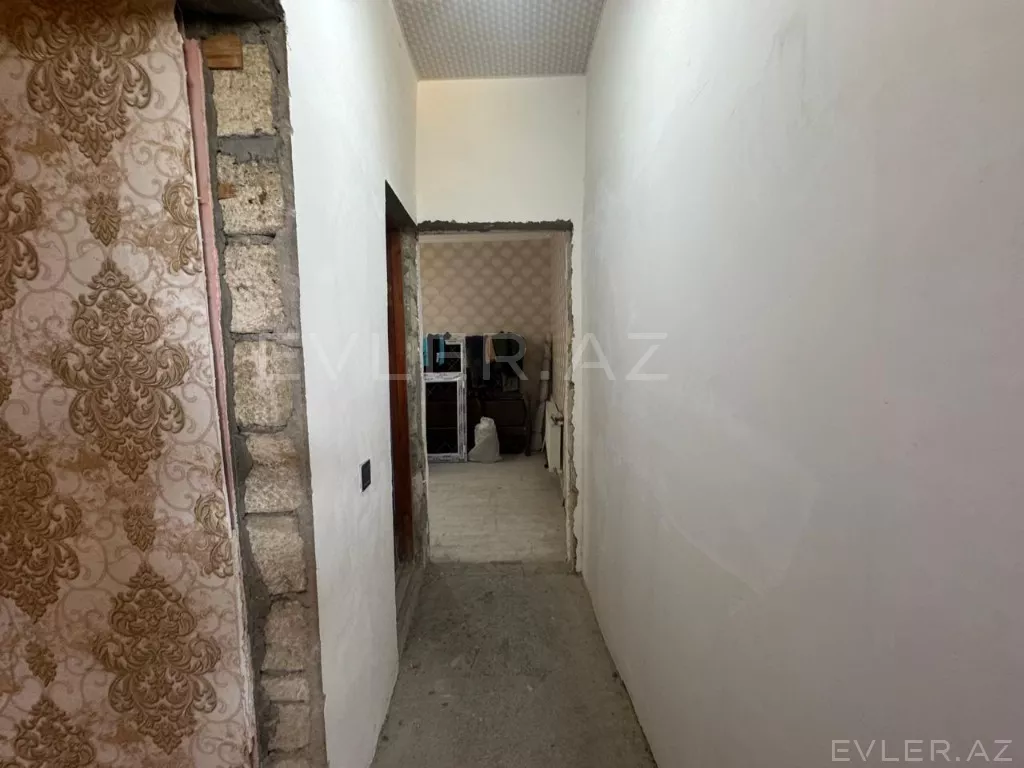 Satılır, həyət evi/villa