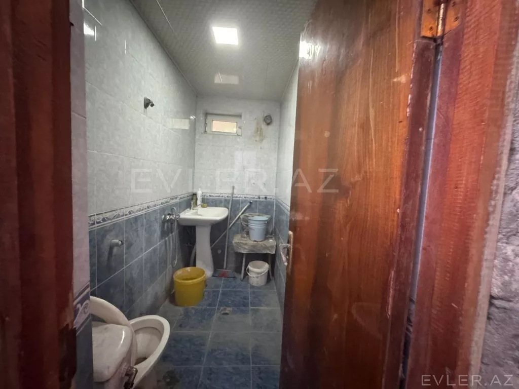Satılır, həyət evi/villa
