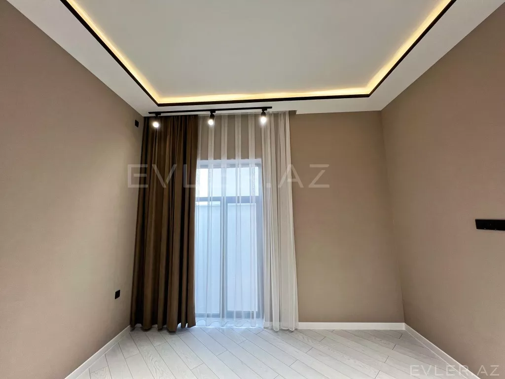 Satılır, həyət evi/villa