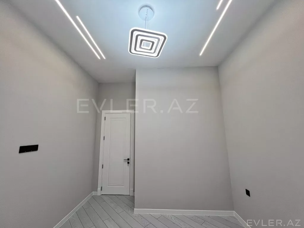 Satılır, həyət evi/villa