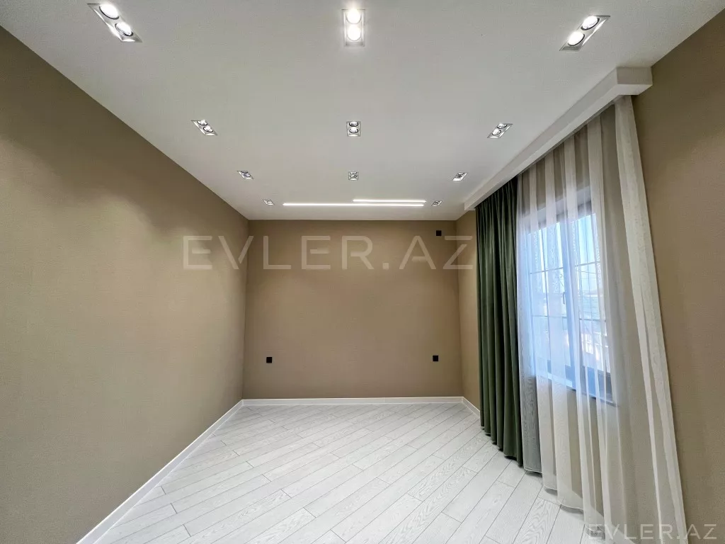 Satılır, həyət evi/villa