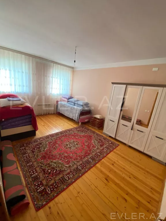 Satılır, həyət evi/villa