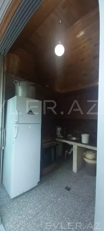 Satılır, həyət evi/villa