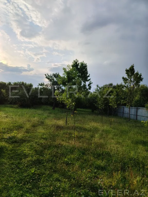 Satılır, həyət evi/villa