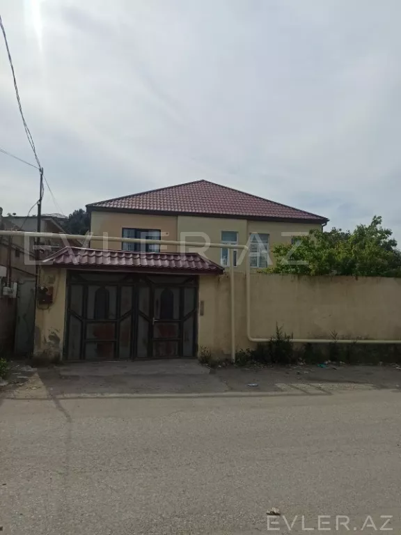 Satılır, həyət evi/villa